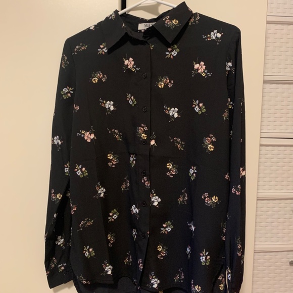 Black Floral Blouse for Women - Picture 4 of 5